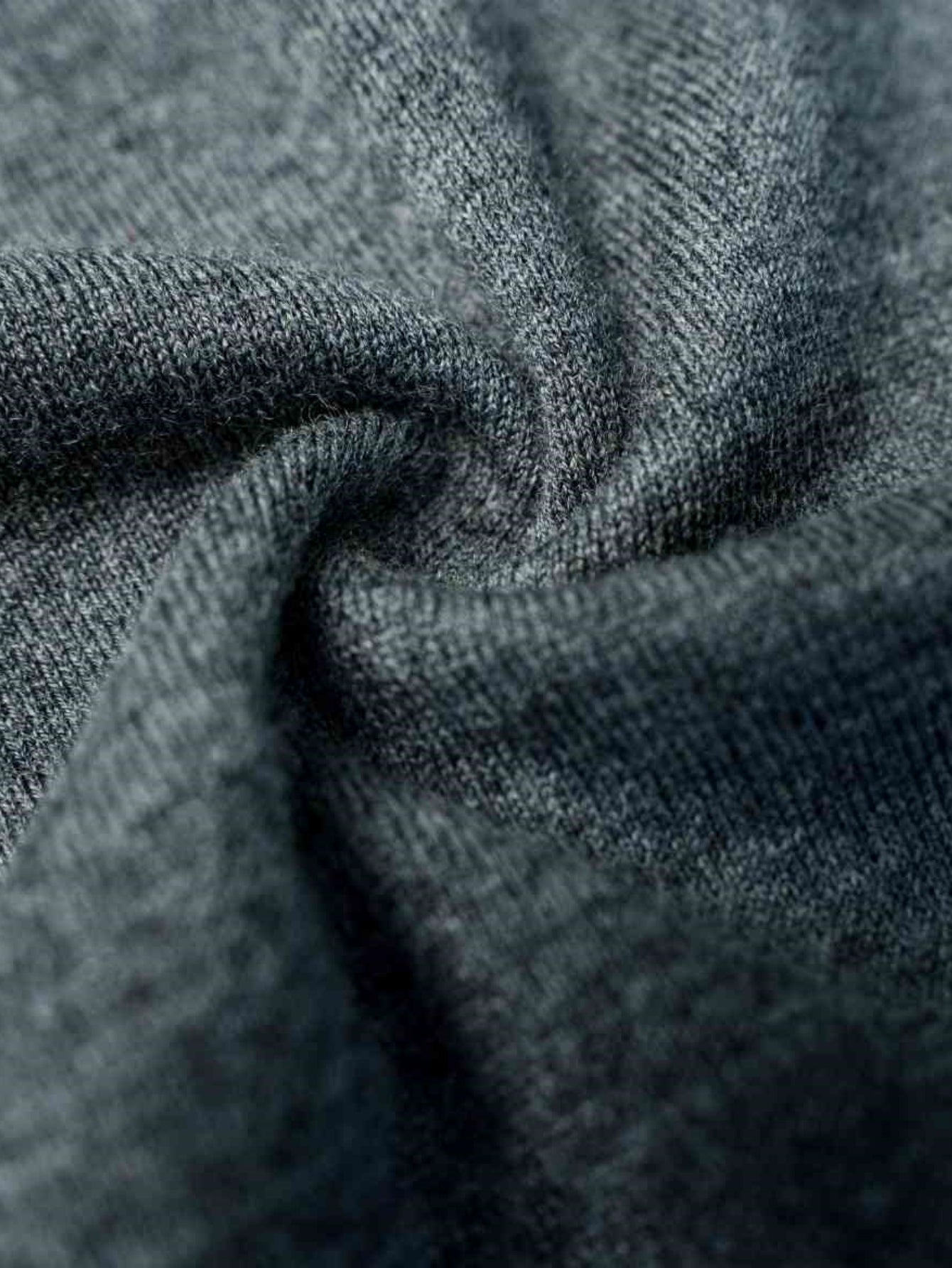 Men’s Wool Crewneck Stripe Trim Sweater – Classic Long-Sleeve Knit Pullover