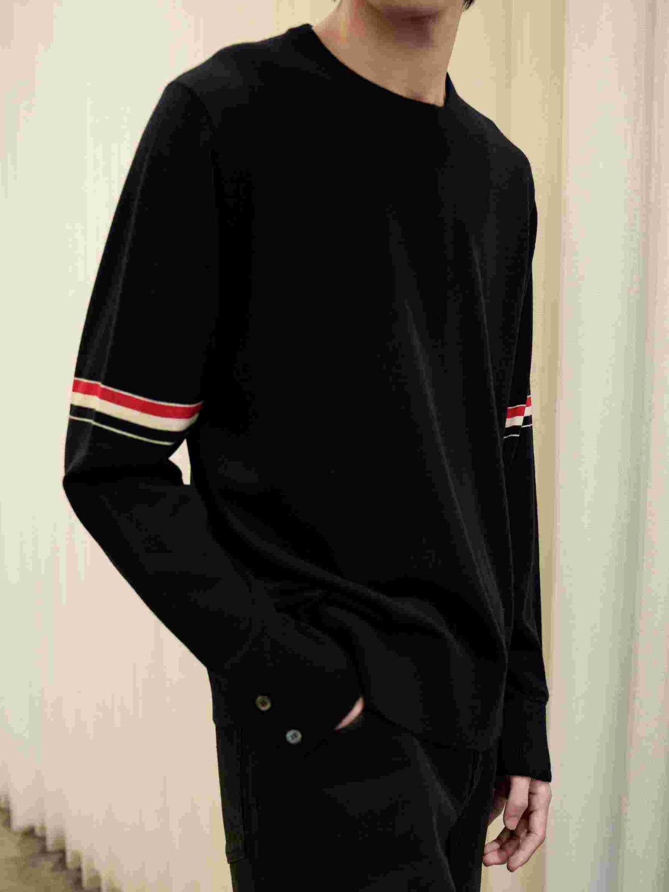 Men’s Wool Crewneck Stripe Trim Sweater – Classic Long-Sleeve Knit Pullover