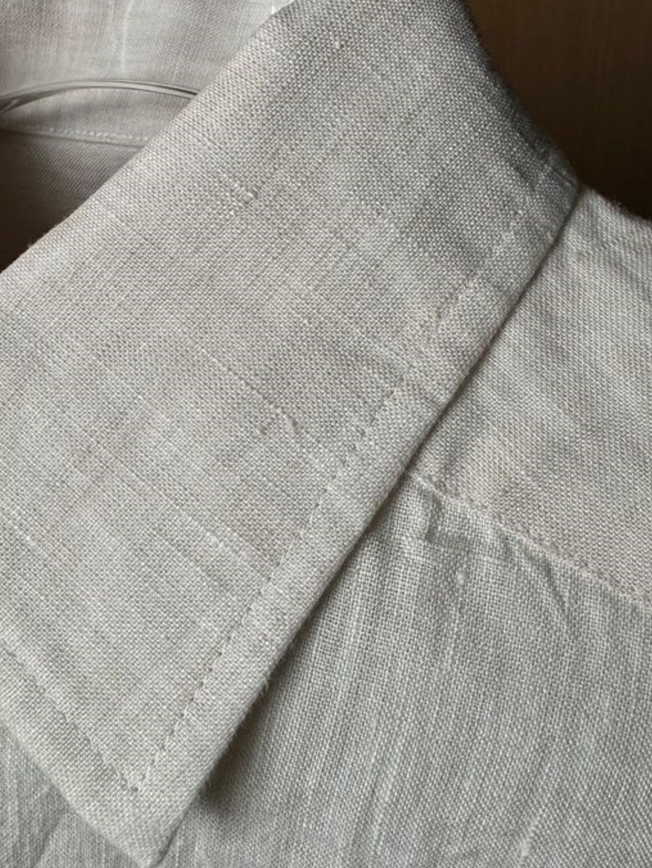 Women’s Long-Sleeve Linen Shirt – Breathable Button-Up Blouse