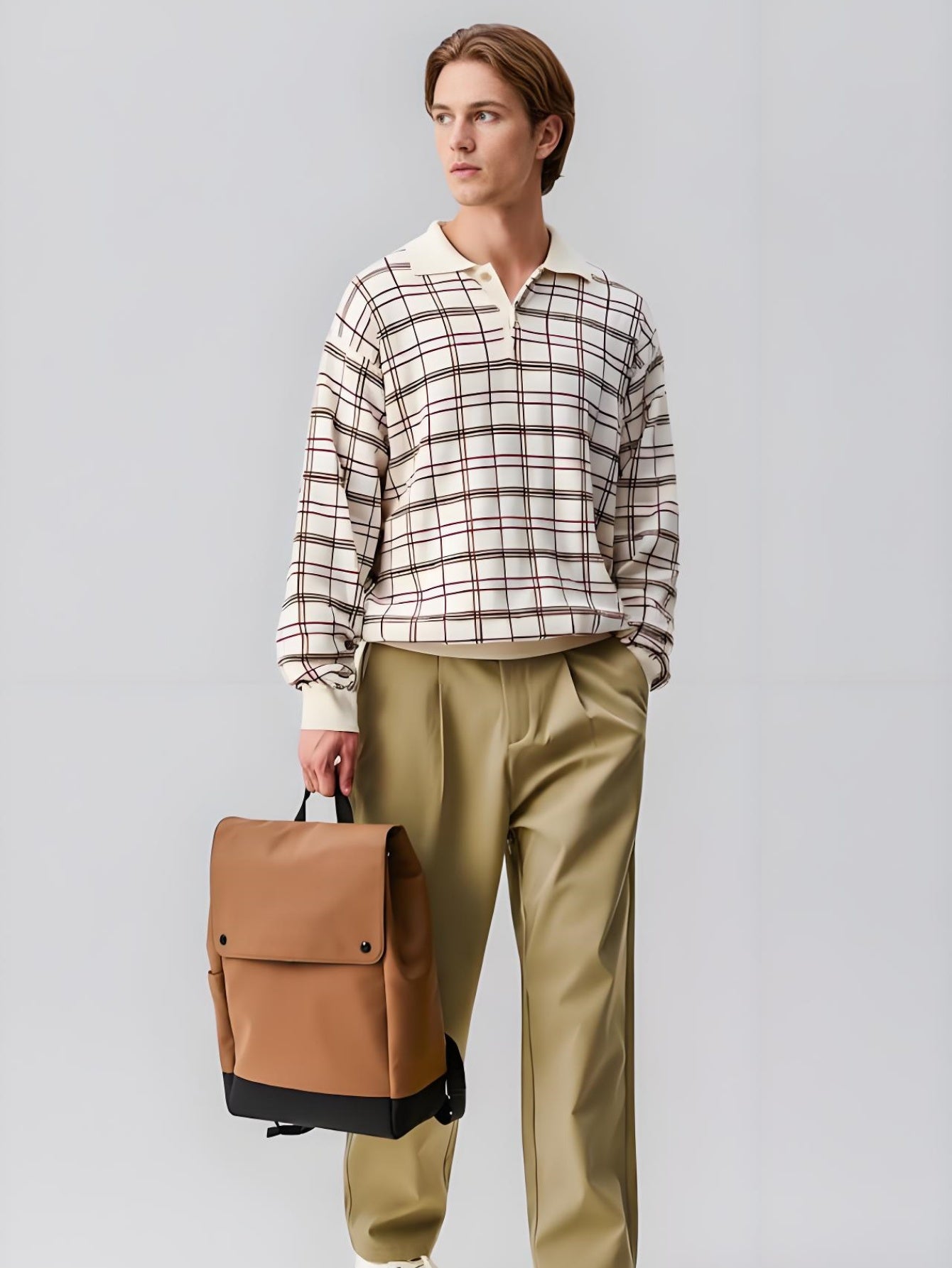 Men’s Beige Plaid Knit Sweater – Retro Checkered Long-Sleeve Pullover