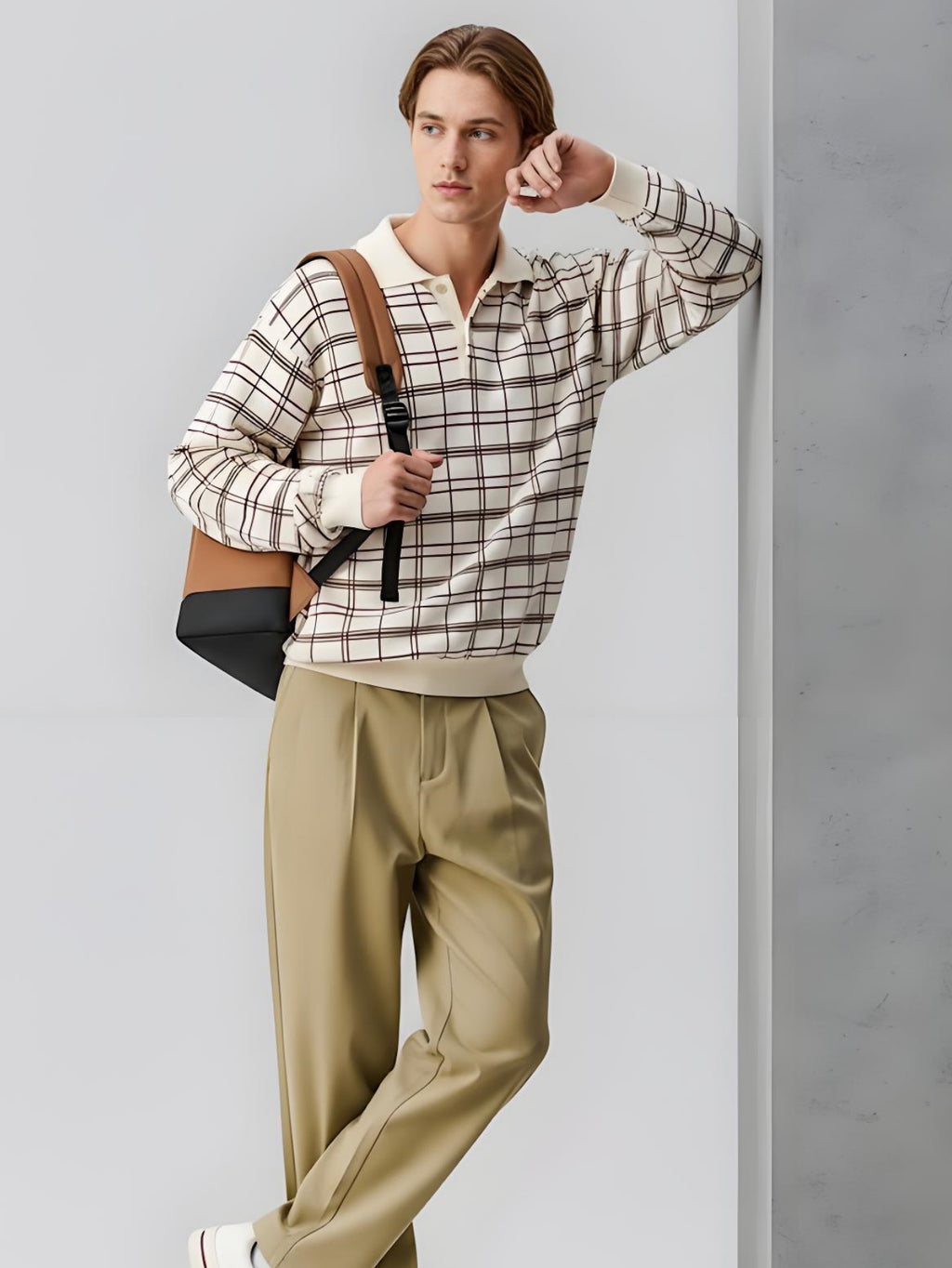 Men’s Beige Plaid Knit Sweater – Retro Checkered Long-Sleeve Pullover