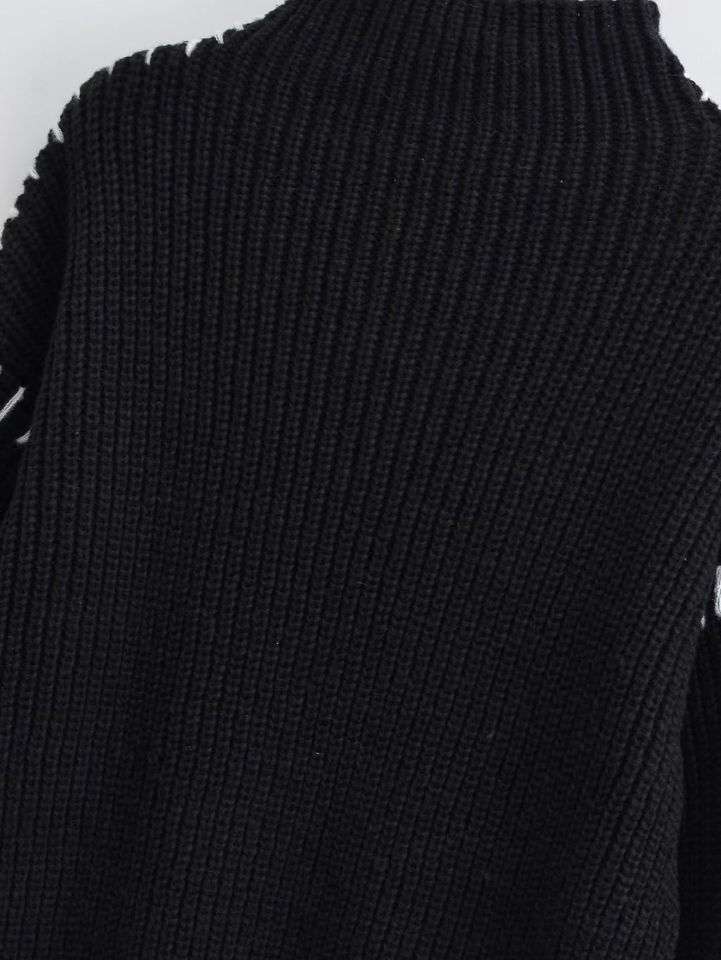 Women's Mock Neck Pullover Sweater, Long Sleeve Casual Knit Jumper with Contrast Stitching Detail