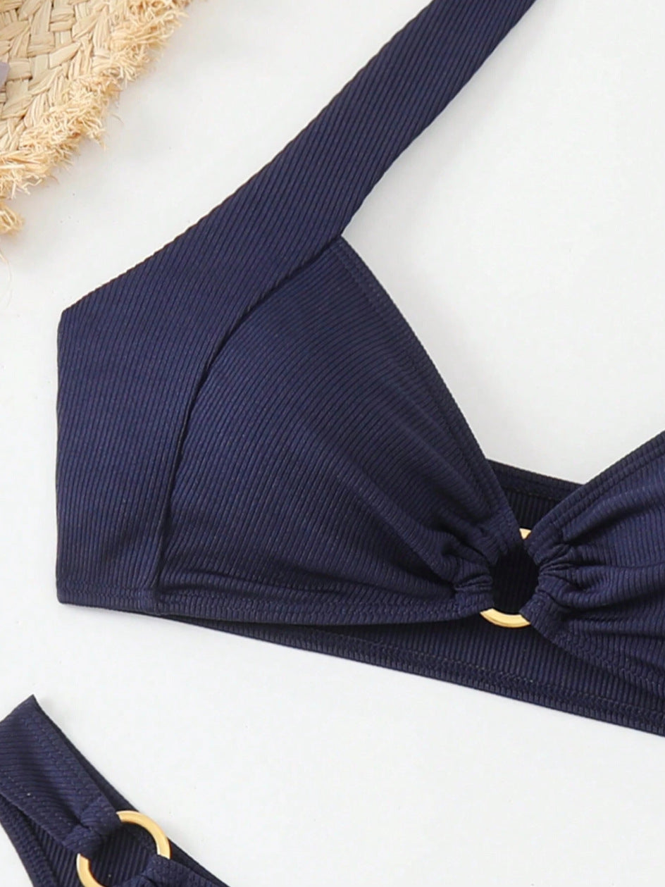 Solid color split hollow metal ring beach bikini